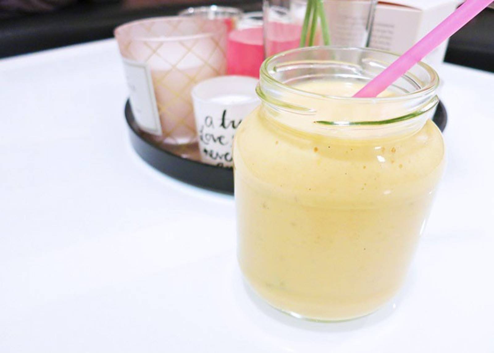 Mango-Bananen-Vanille Shake