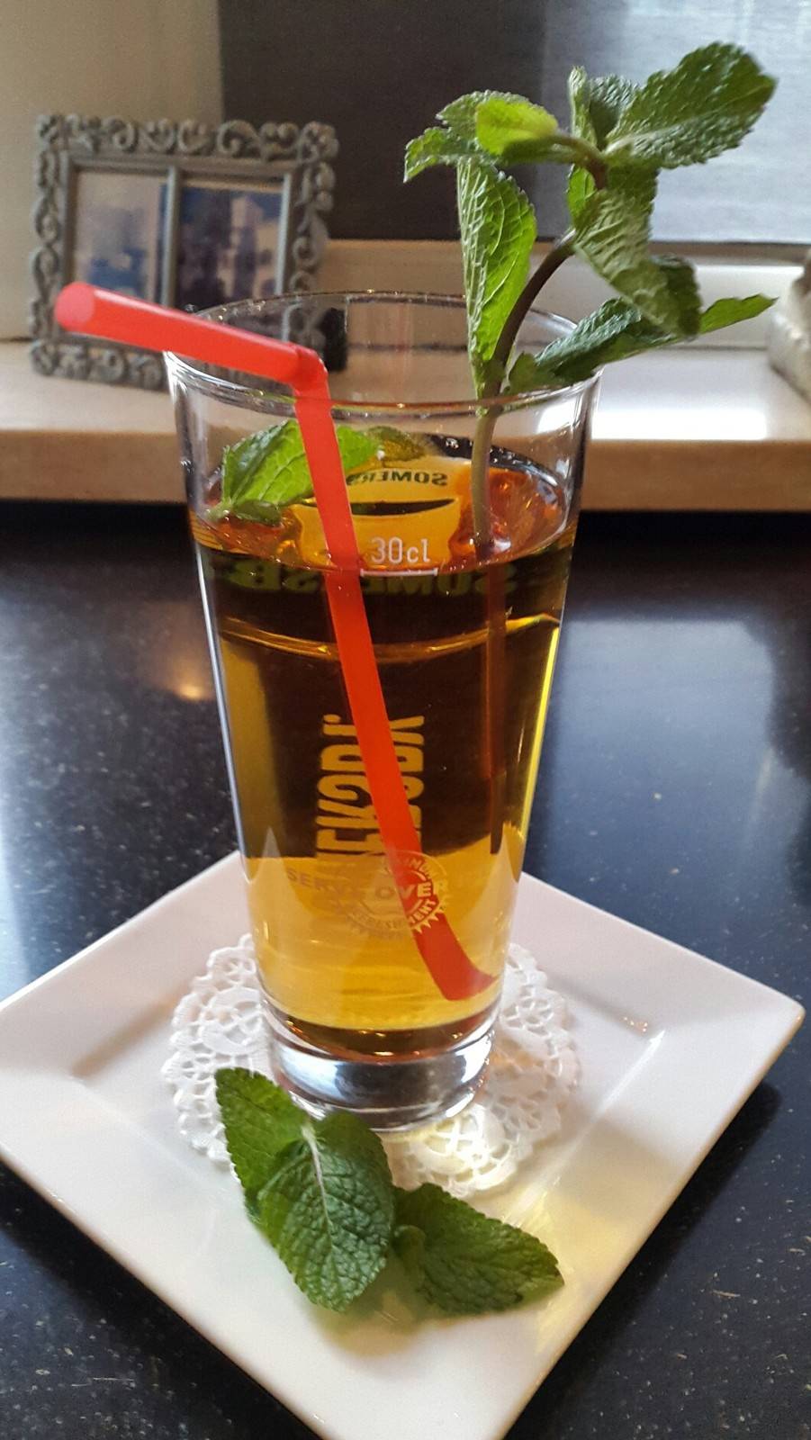 Früchte-Eistee mit frischer Minze Rezept - ichkoche.de Früchte-Eistee mit frischer Minze Rezept - ichkoche.de