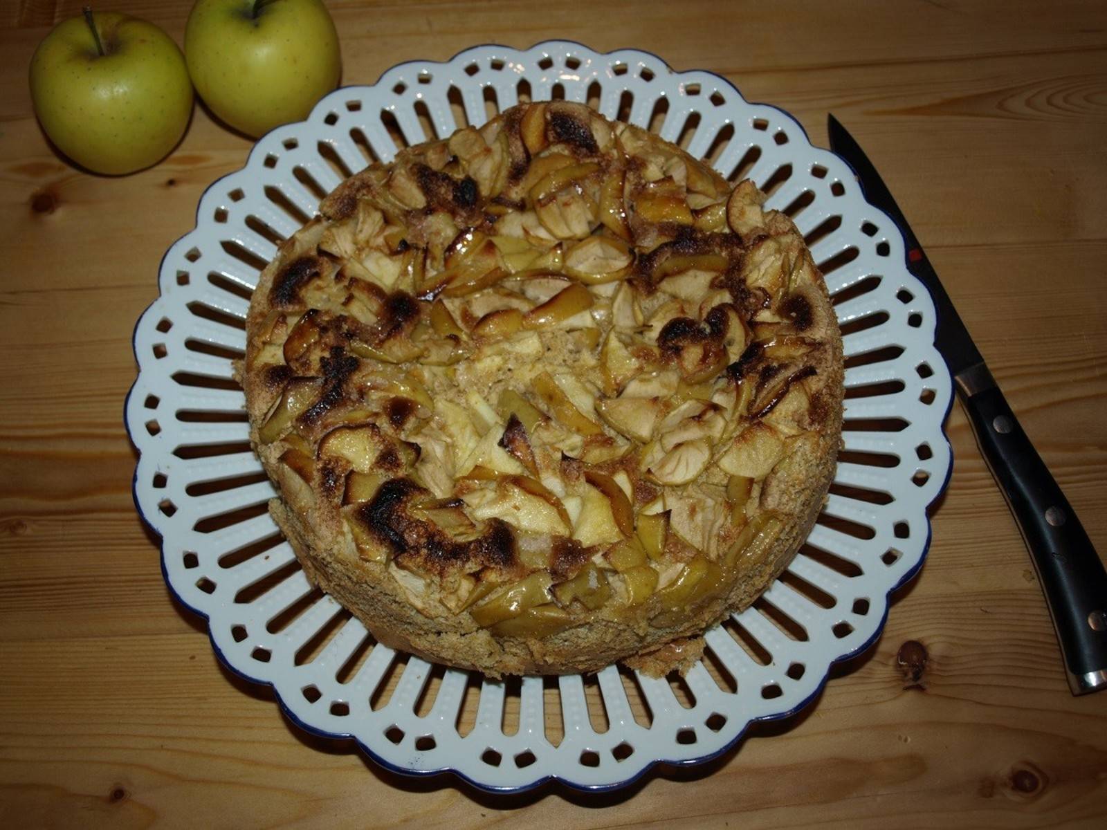 Apfel-Vollkorn-Torte Rezept - ichkoche.de