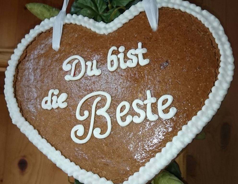 Lebkuchen-Kirchtagsherzerln Lebkuchen-Kirchtagsherzerln