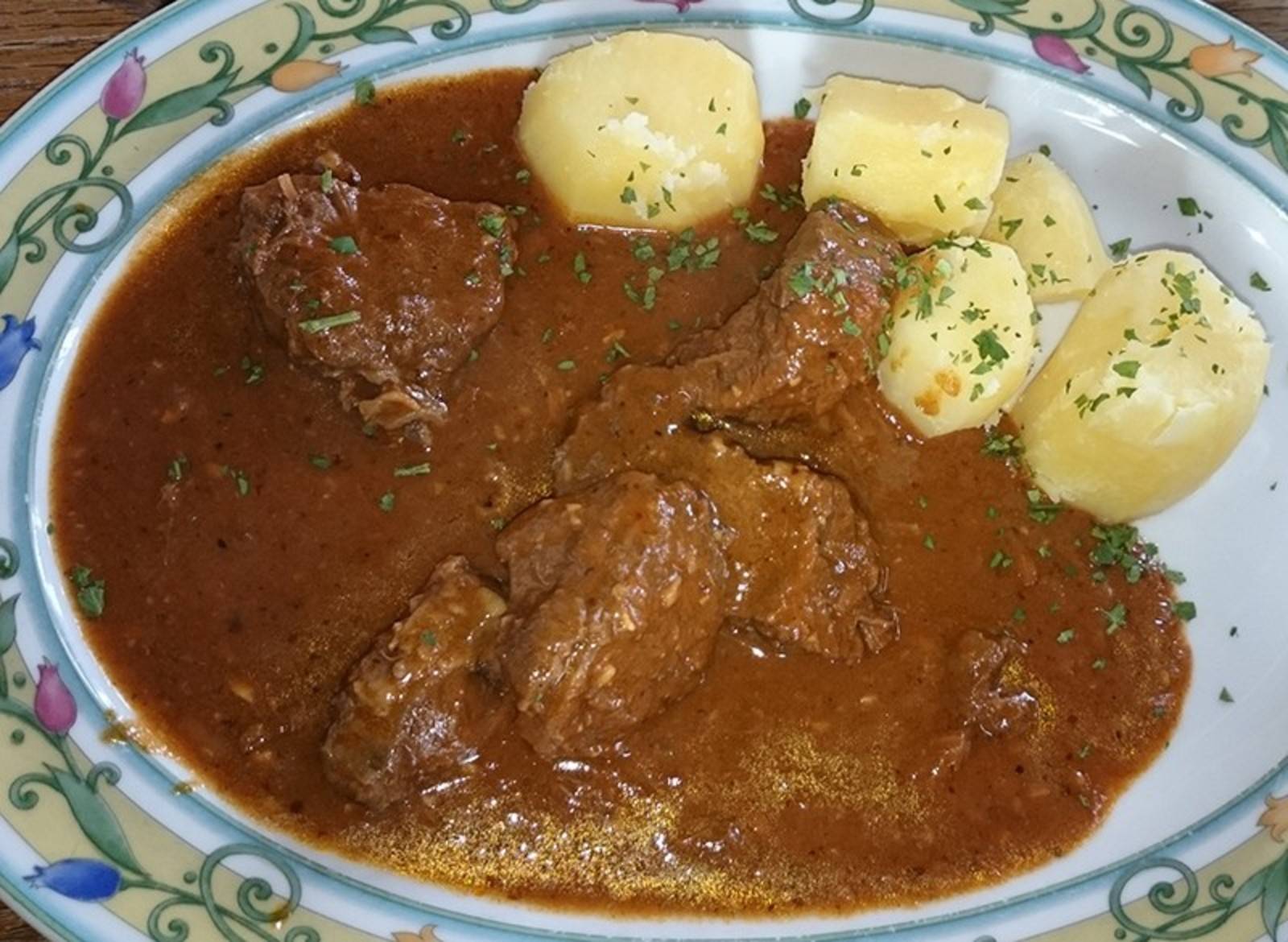 Wiener Saftgulasch Rezept - ichkoche