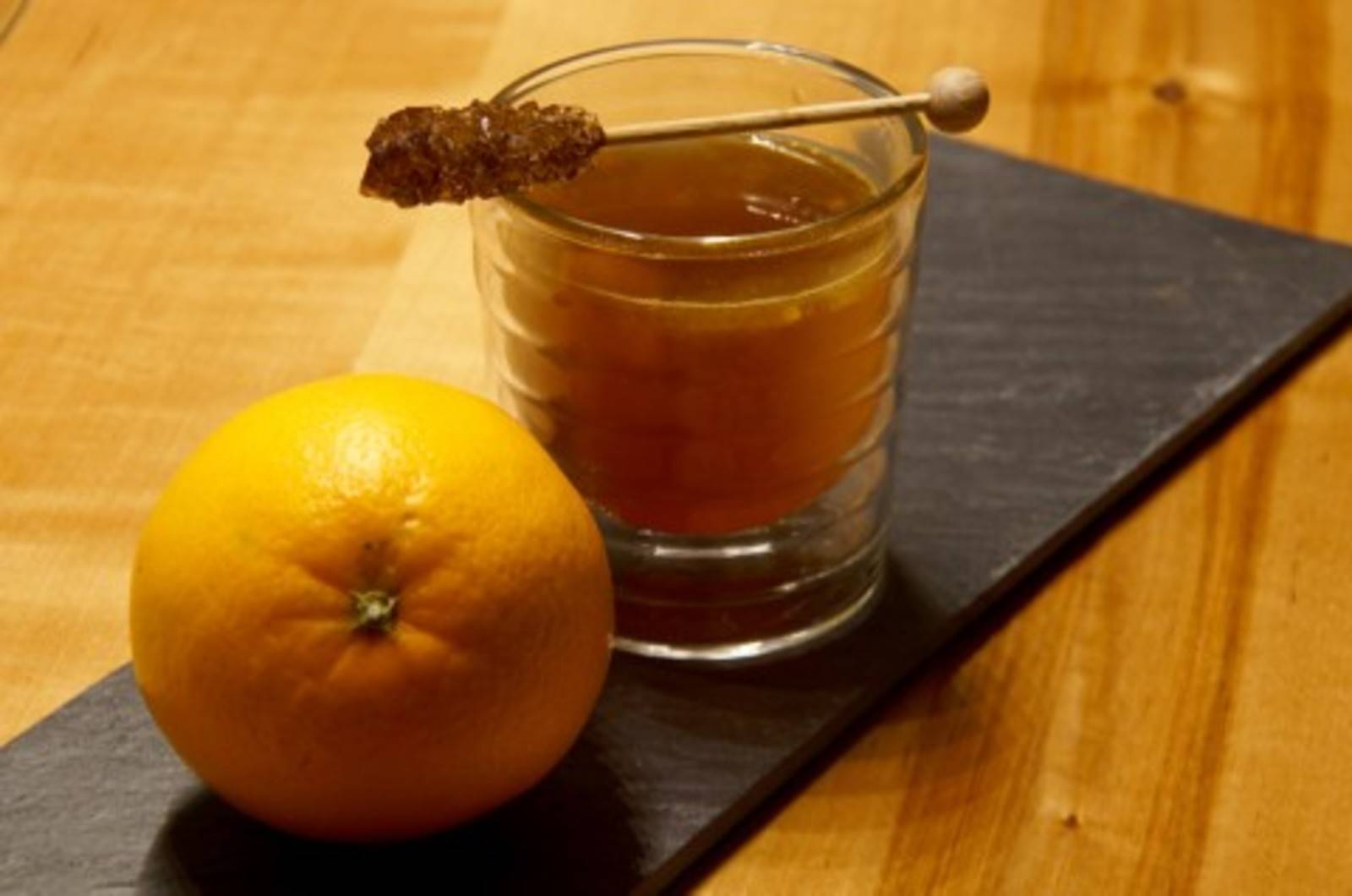 Orangen-Rum-Punsch