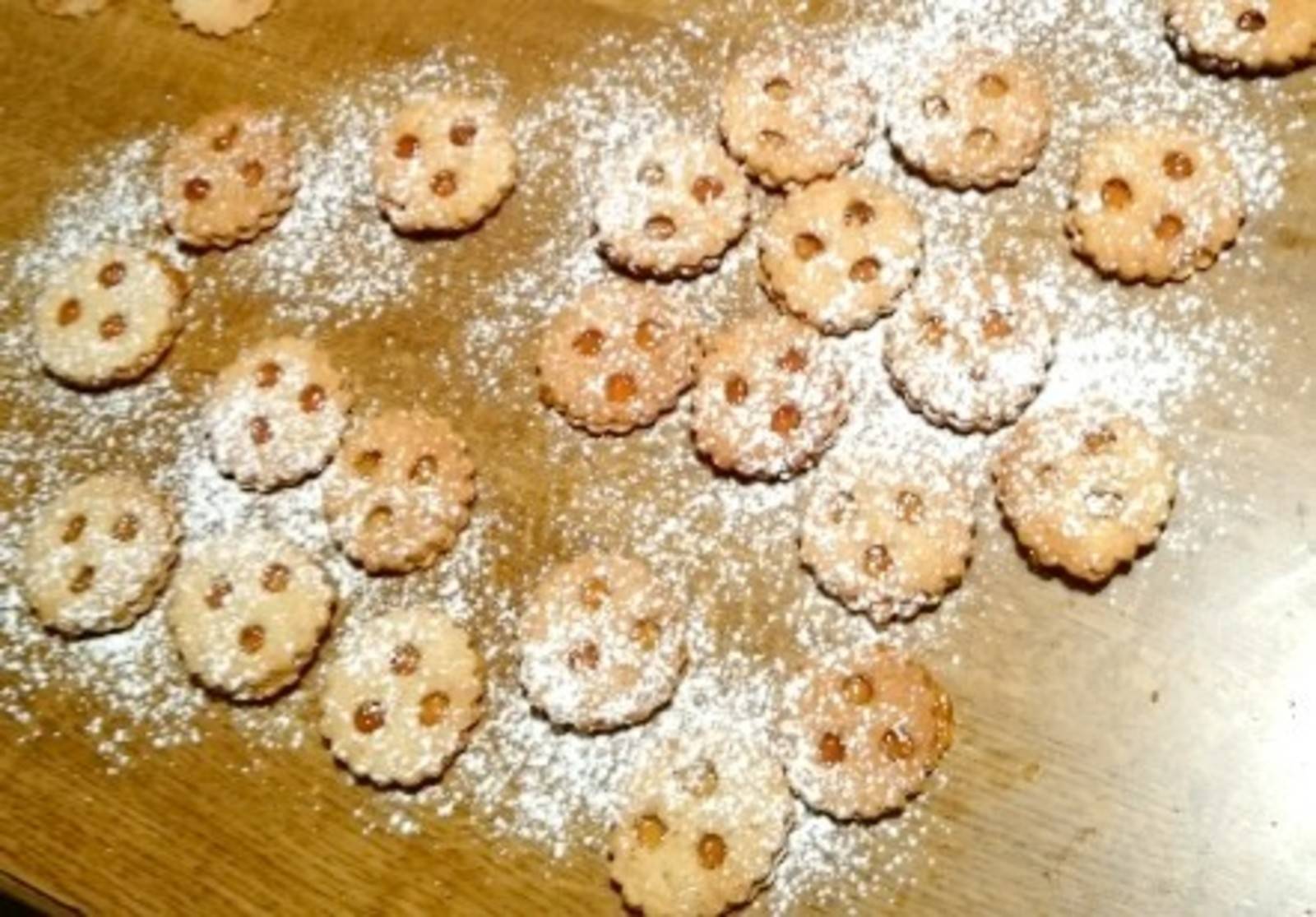 Linzeraugen mit Stevia Rezept - ichkoche.ch Linzeraugen mit Stevia Rezept - ichkoche.ch