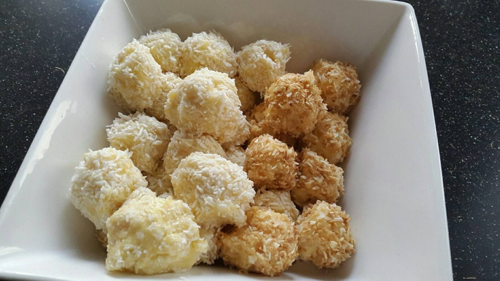 Kokospralinen Rezept - ichkoche.de Kokospralinen Rezept - ichkoche.de