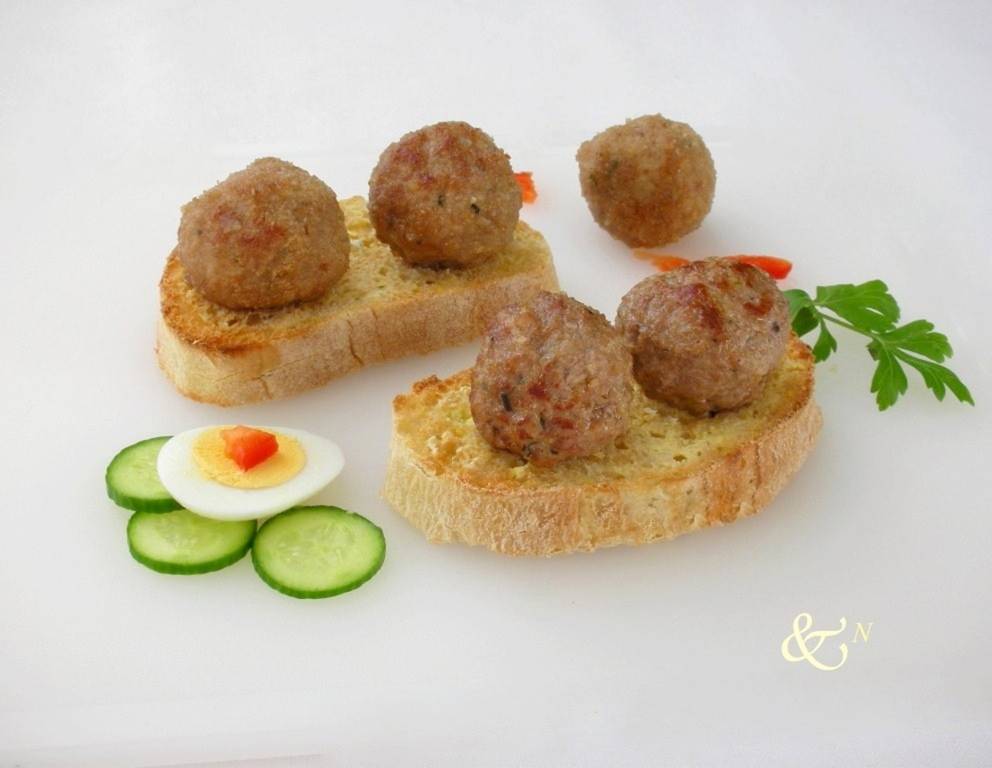 Fleischbällchen Fleischbällchen