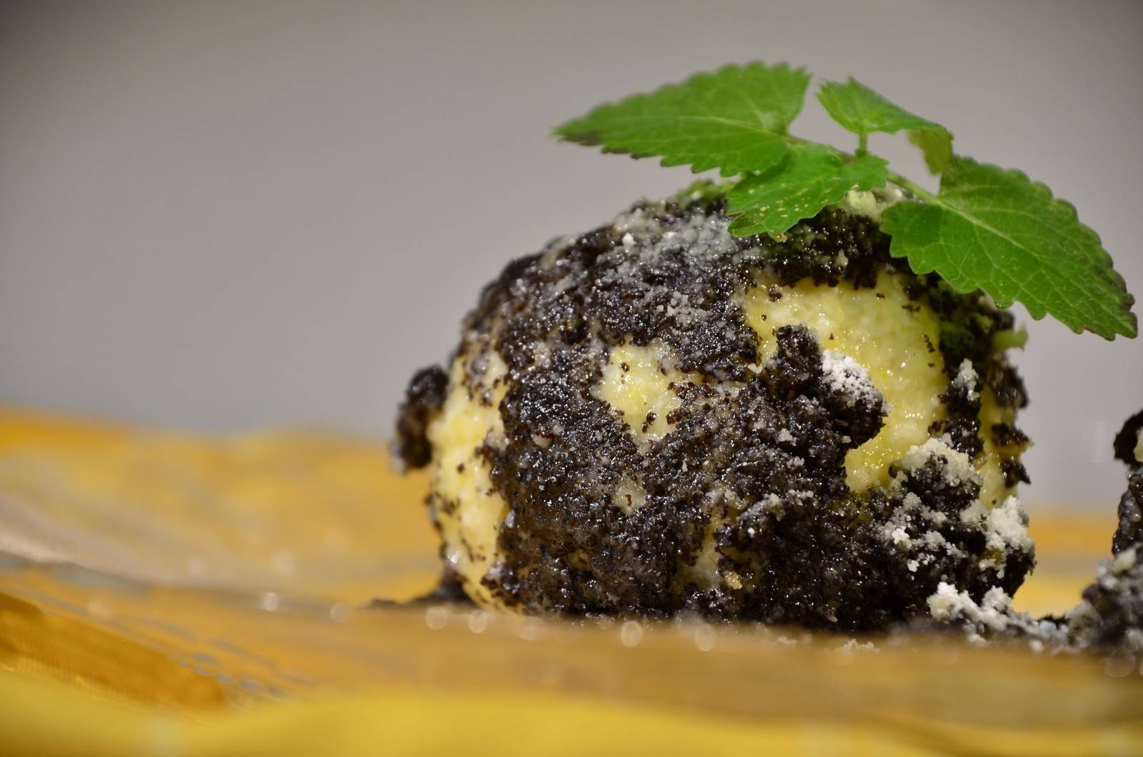 Topfen-Mohnknödel Rezept - ichkoche.de