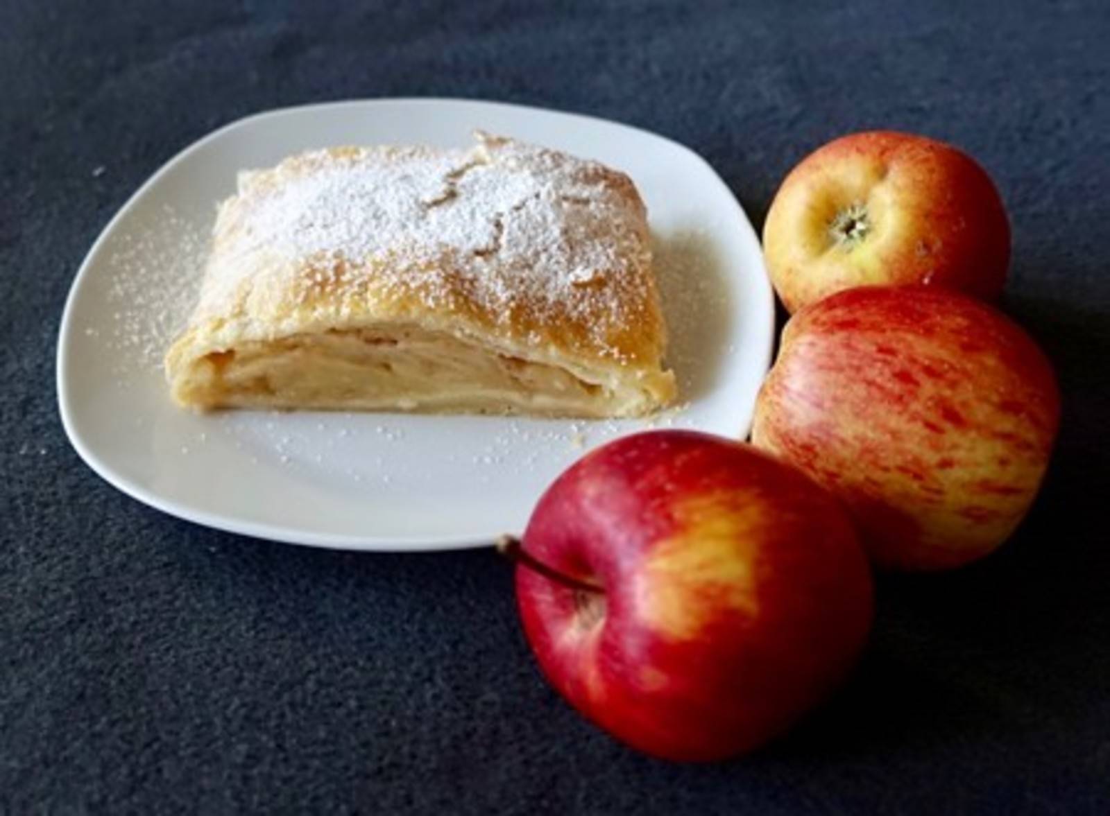 Apfelstrudel Rezept - ichkoche.de