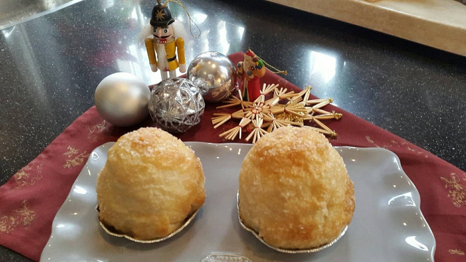 Apfel im Schlafrock Rezept - ichkoche.de Apfel im Schlafrock Rezept - ichkoche.de