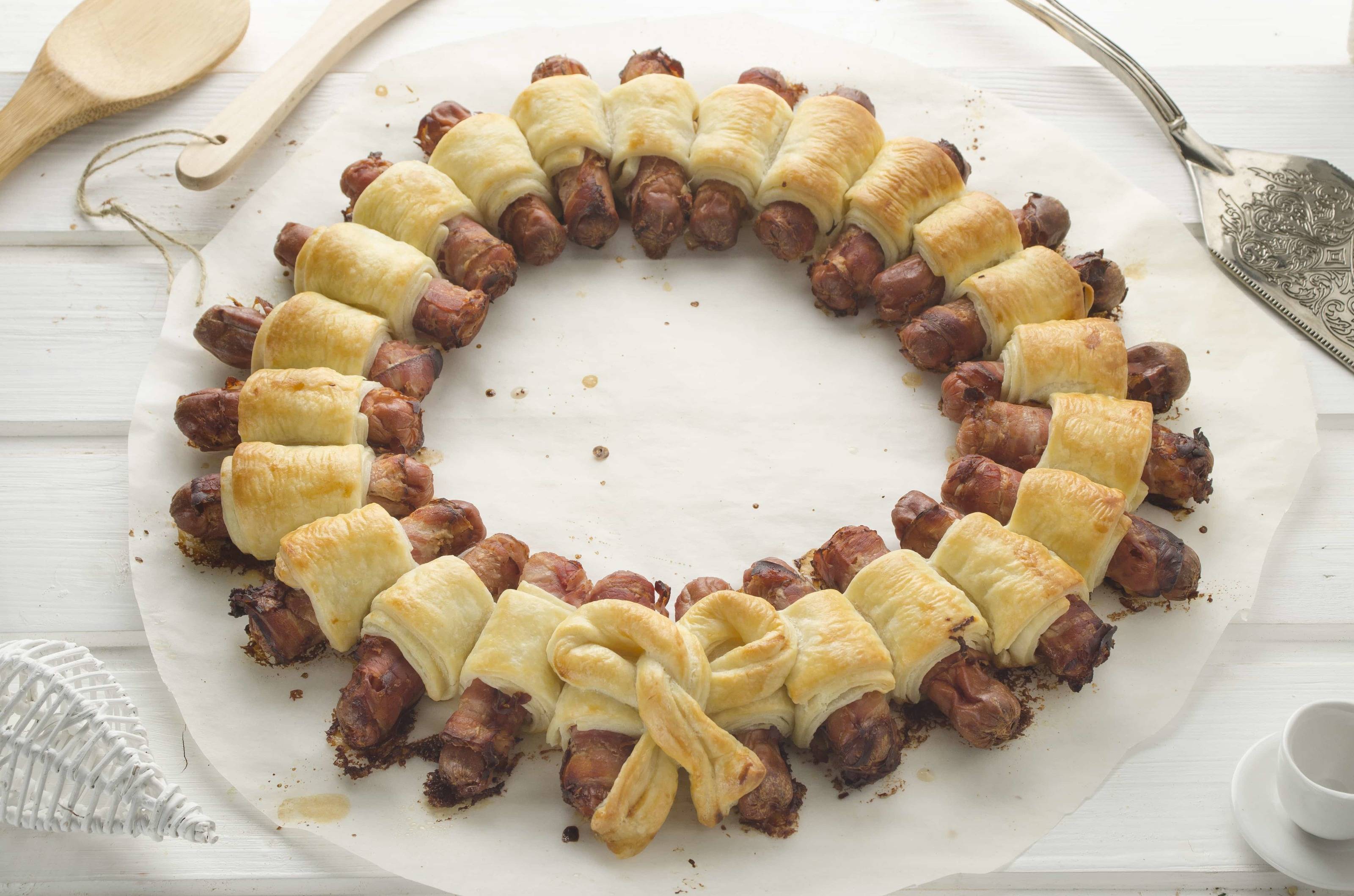 Würstel-Kranz Rezept