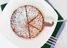 Saftiger Mandelkuchen Saftiger Mandelkuchen