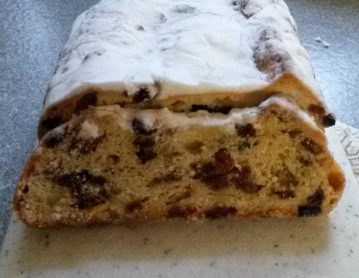 Weihnachtsstollen