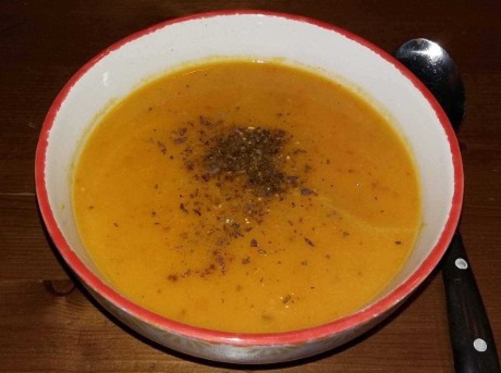 Kürbis-Mandarinen-Suppe