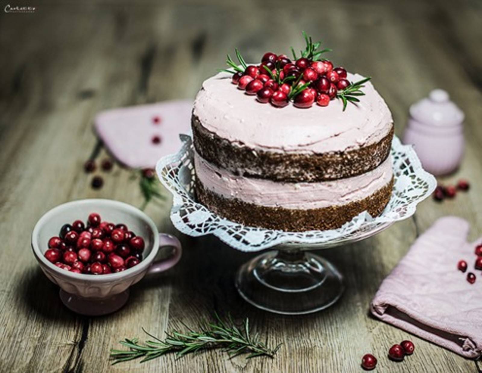 Naked Cake mit Cranberrys Rezept