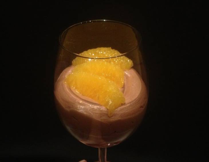 Schokoladenmousse mit Cointreau