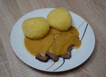 Rindsbraten mit Wurzelrahmsauce