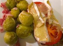 Überbackenes Rumpsteak mit Kohlsprossen Überbackenes Rumpsteak mit Kohlsprossen