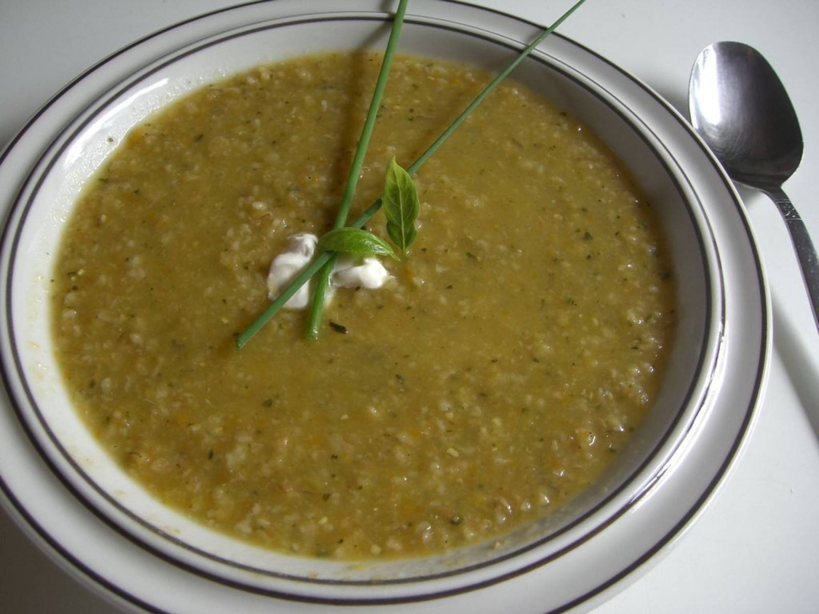 Grünkernsuppe Rezept - ichkoche.ch Grünkernsuppe Rezept - ichkoche.ch