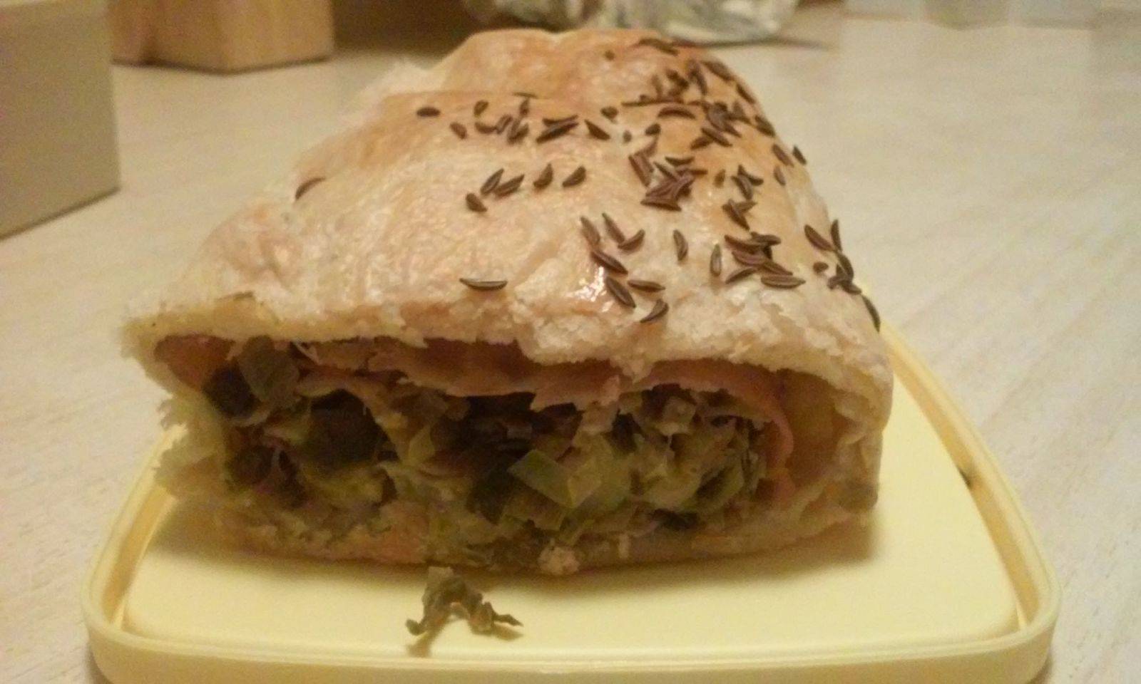 Lauch-Schinkenstrudel