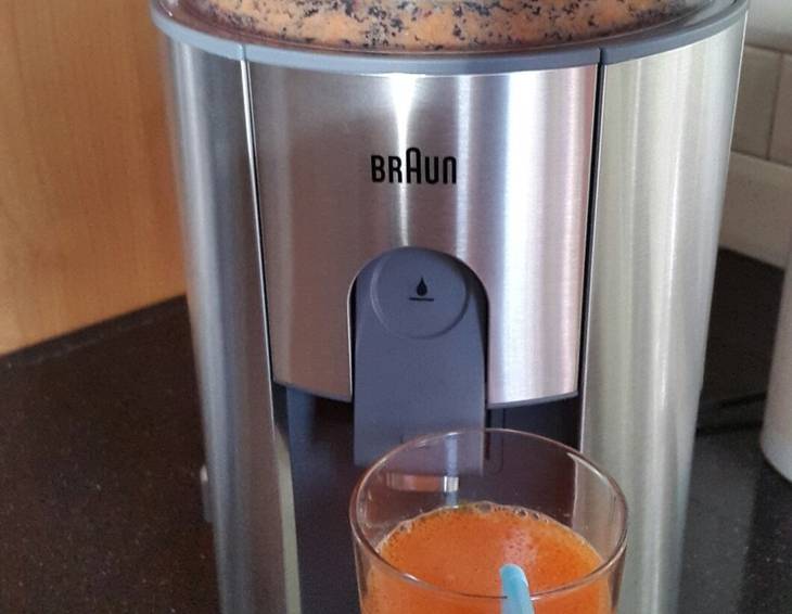 Apfel-Karotten-Saft Apfel-Karotten-Saft