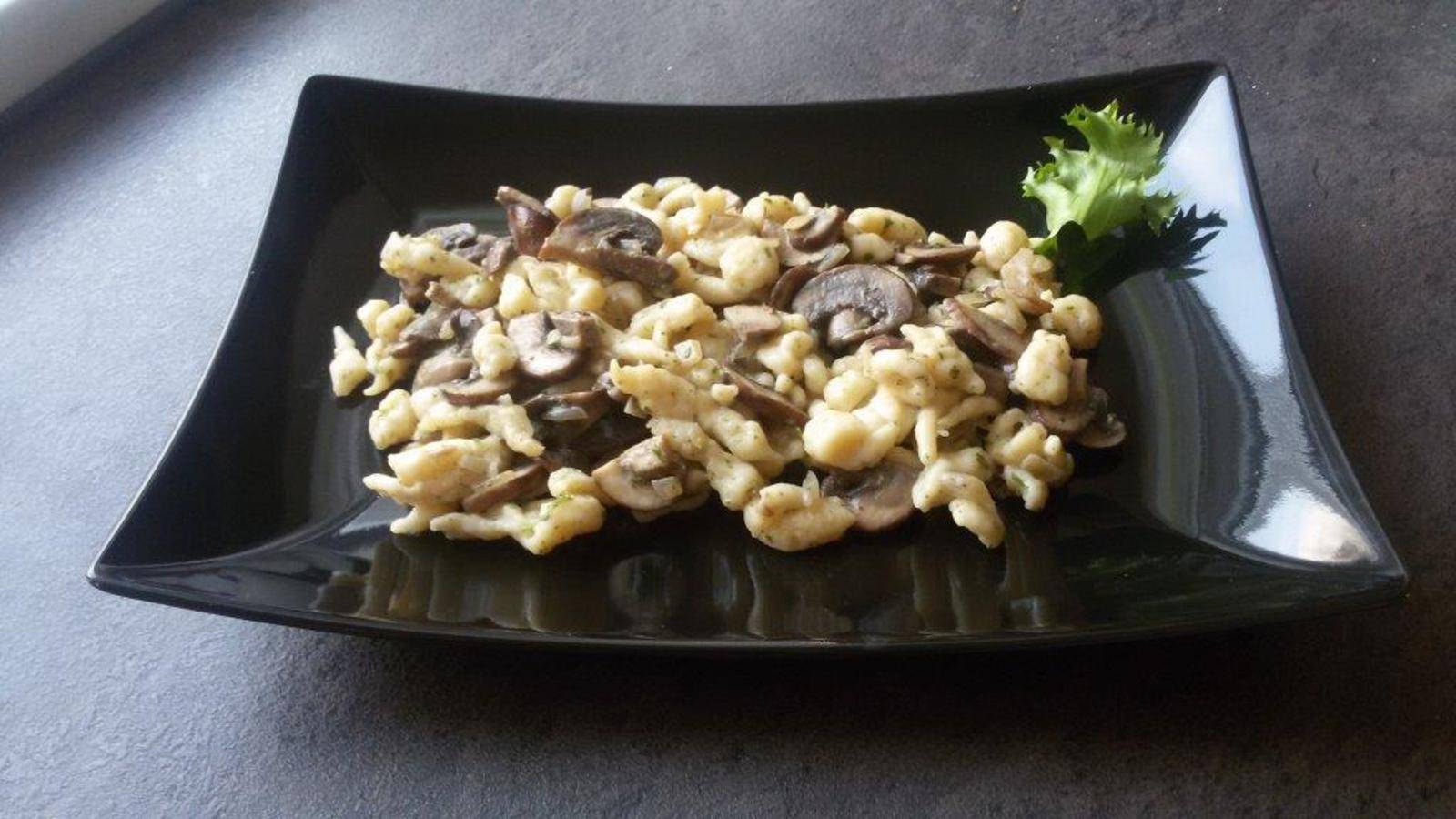 Champignon-Spätzlepfanne