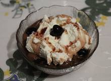 Mousse au Chocolat mit Amarenakirschen Mousse au Chocolat mit Amarenakirschen