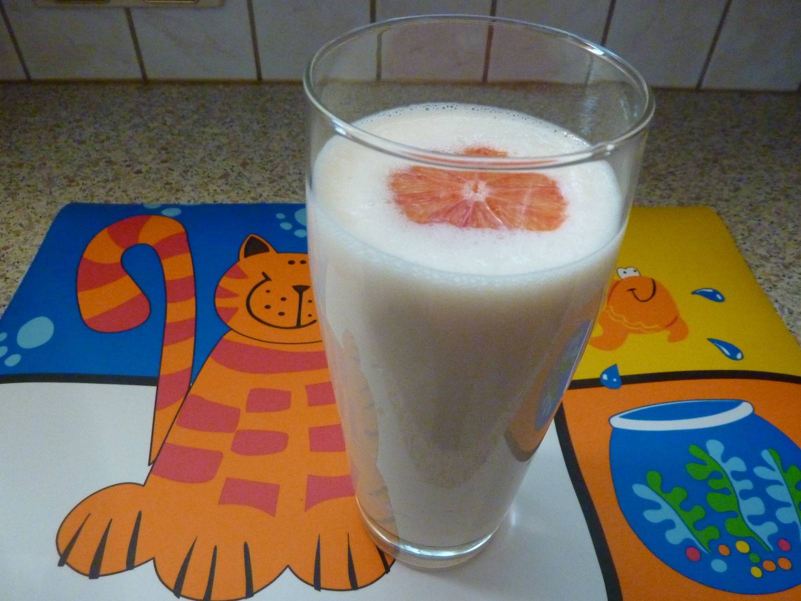 Bananen-Buttermich-Drink Rezept - ichkoche.de Bananen-Buttermich-Drink Rezept - ichkoche.de