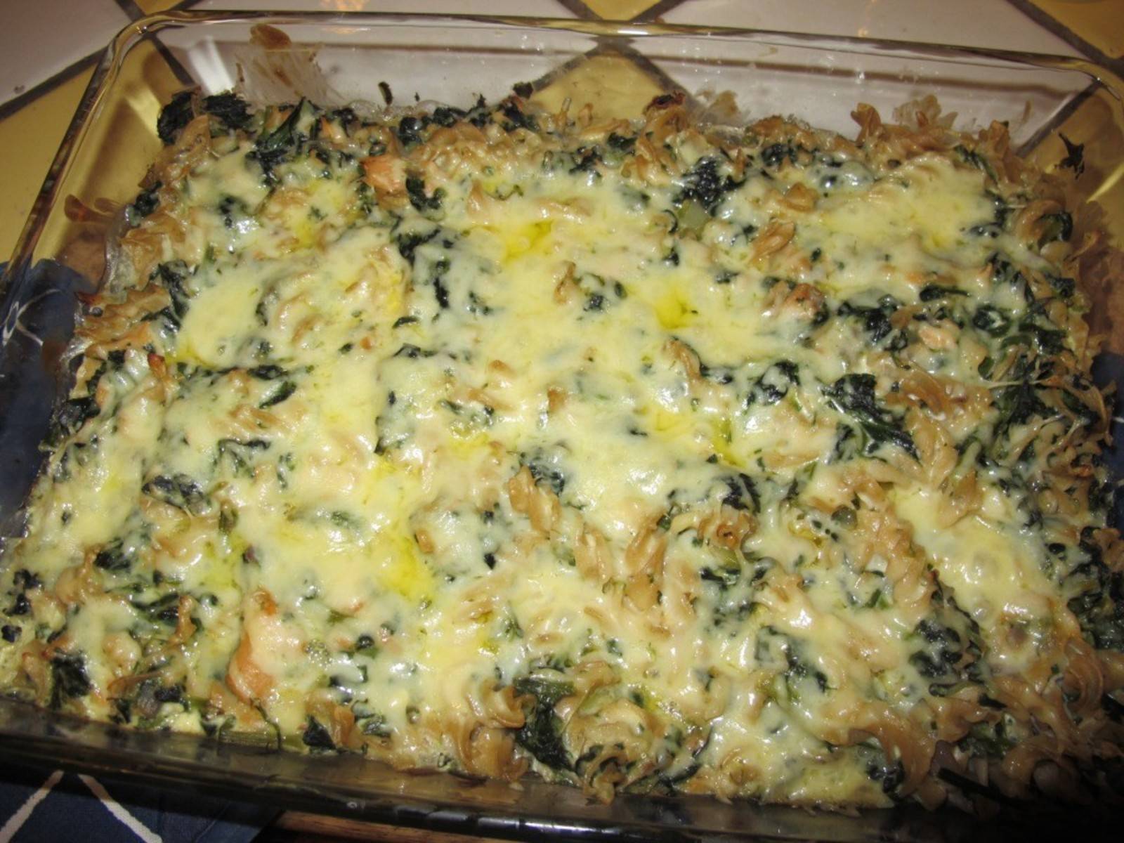 Spinat-Lachs-Auflauf Rezept - ichkoche.de Spinat-Lachs-Auflauf Rezept - ichkoche.de