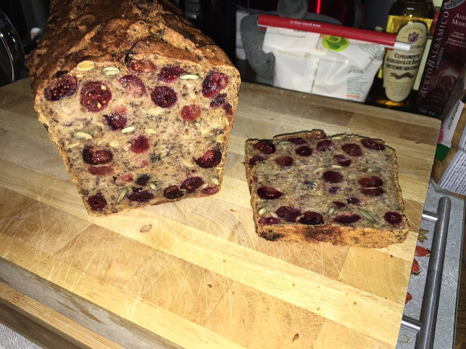 Preiselbeer-Nuss-Kuchen Rezept - ichkoche