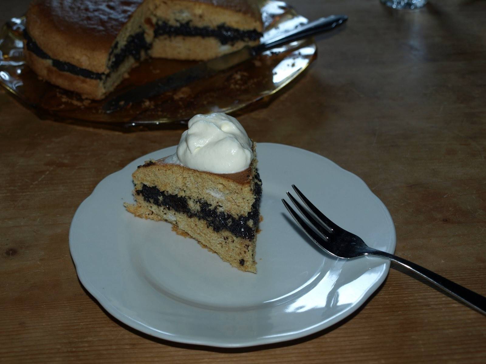 Mohn-Weichsel-Torte