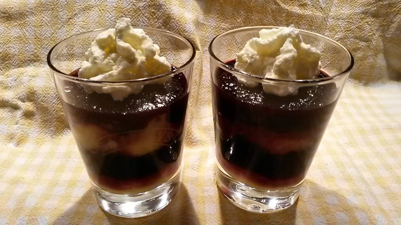 Vanille-Brombeercreme Rezept - ichkoche.ch