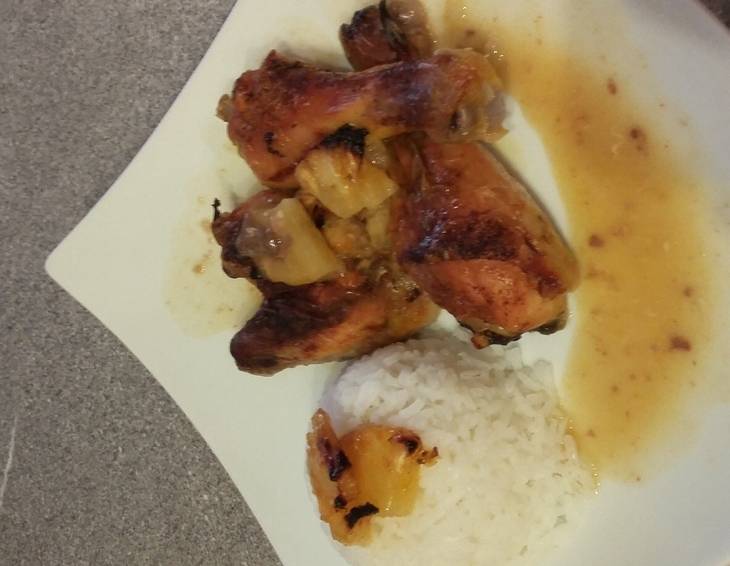 Huhn in Ananas-Oberssauce