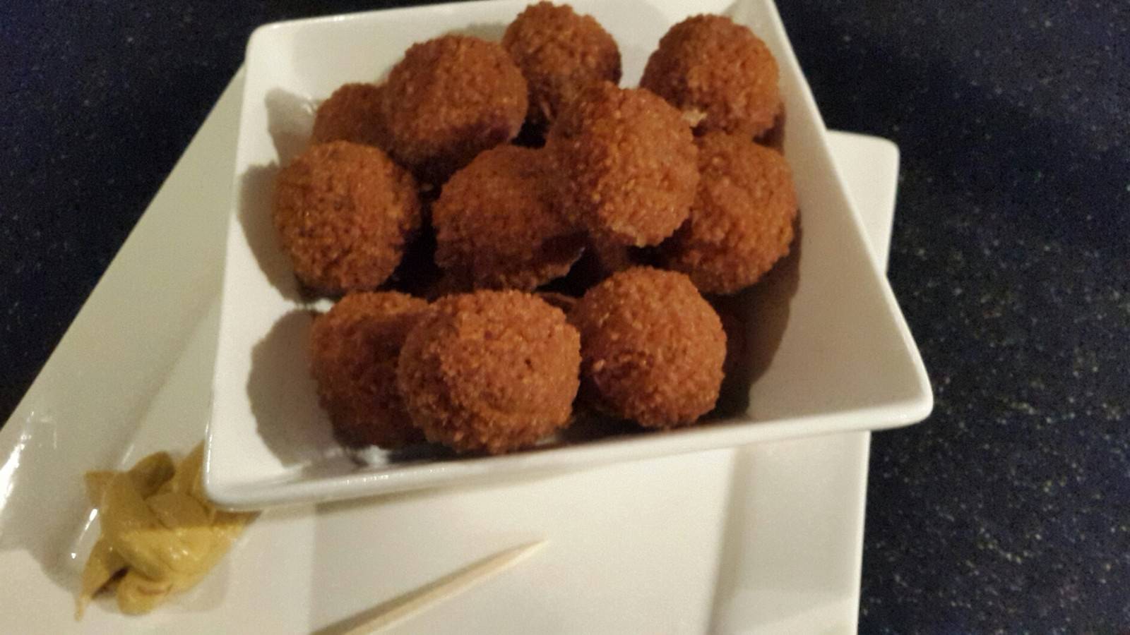 Bitterballen Bitterballen