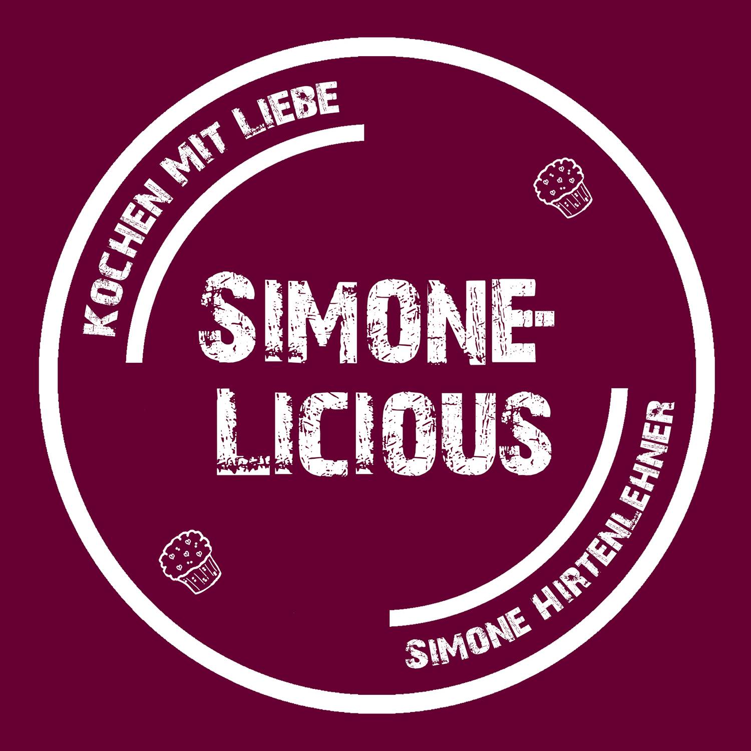 simone/ User