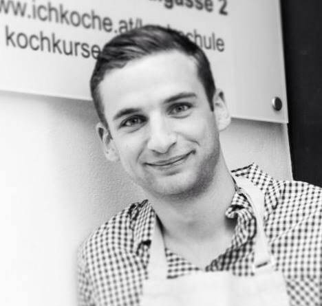 Aaron Waltl/ User